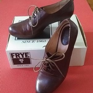 Frye women's dark brown Lois Oxford shoes size 8M